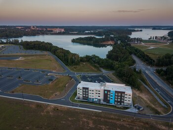 tru by hilton seneca clemson