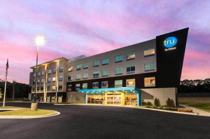 tru by hilton seneca clemson
