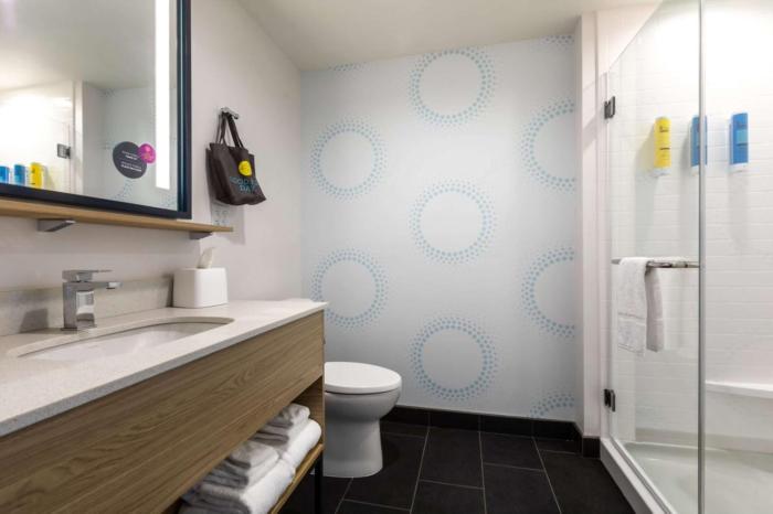 tru by hilton seneca clemson