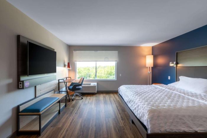 tru by hilton seneca clemson