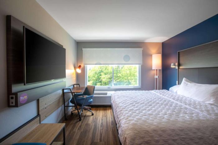 tru by hilton seneca clemson