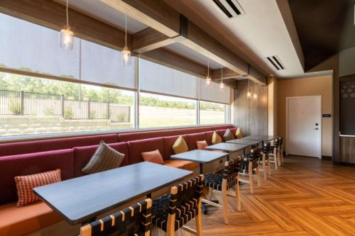 tru by hilton seneca clemson