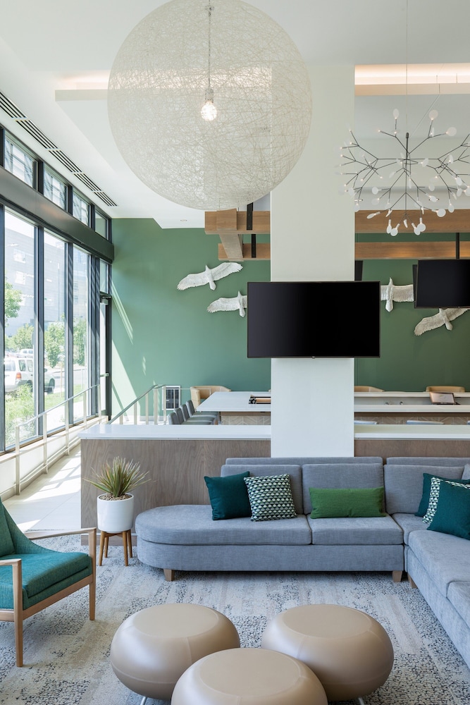 element denver downtown east