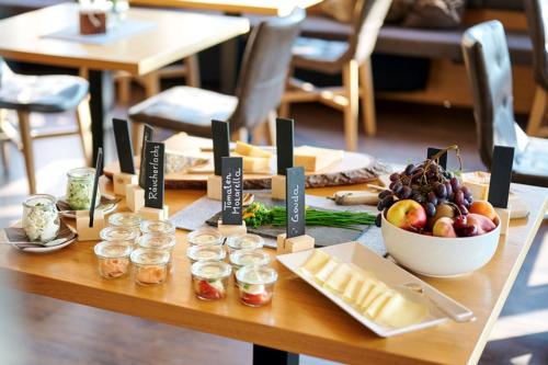 wolfegg appartement cafe bistro