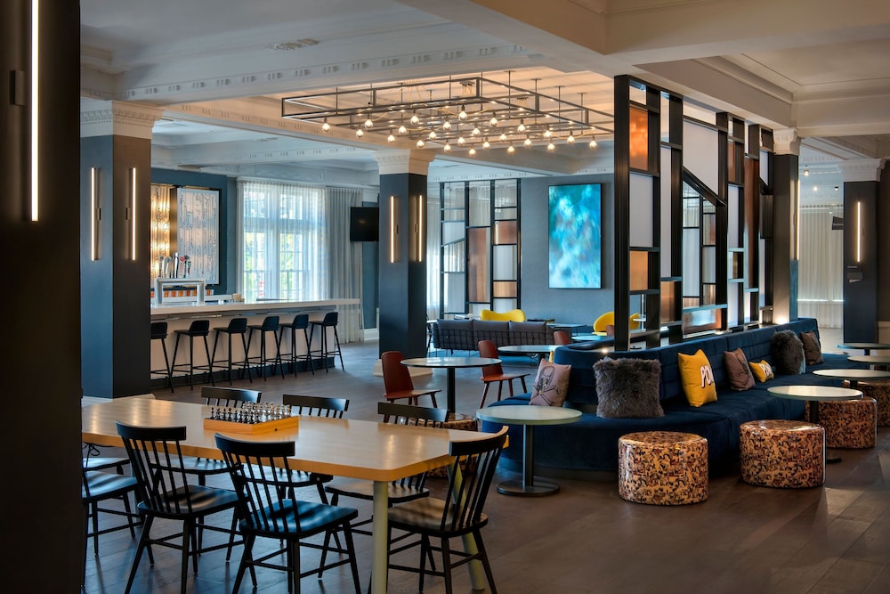 aloft buffalo downtown