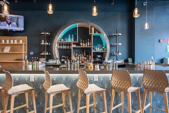 aloft buffalo downtown