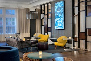 aloft buffalo downtown