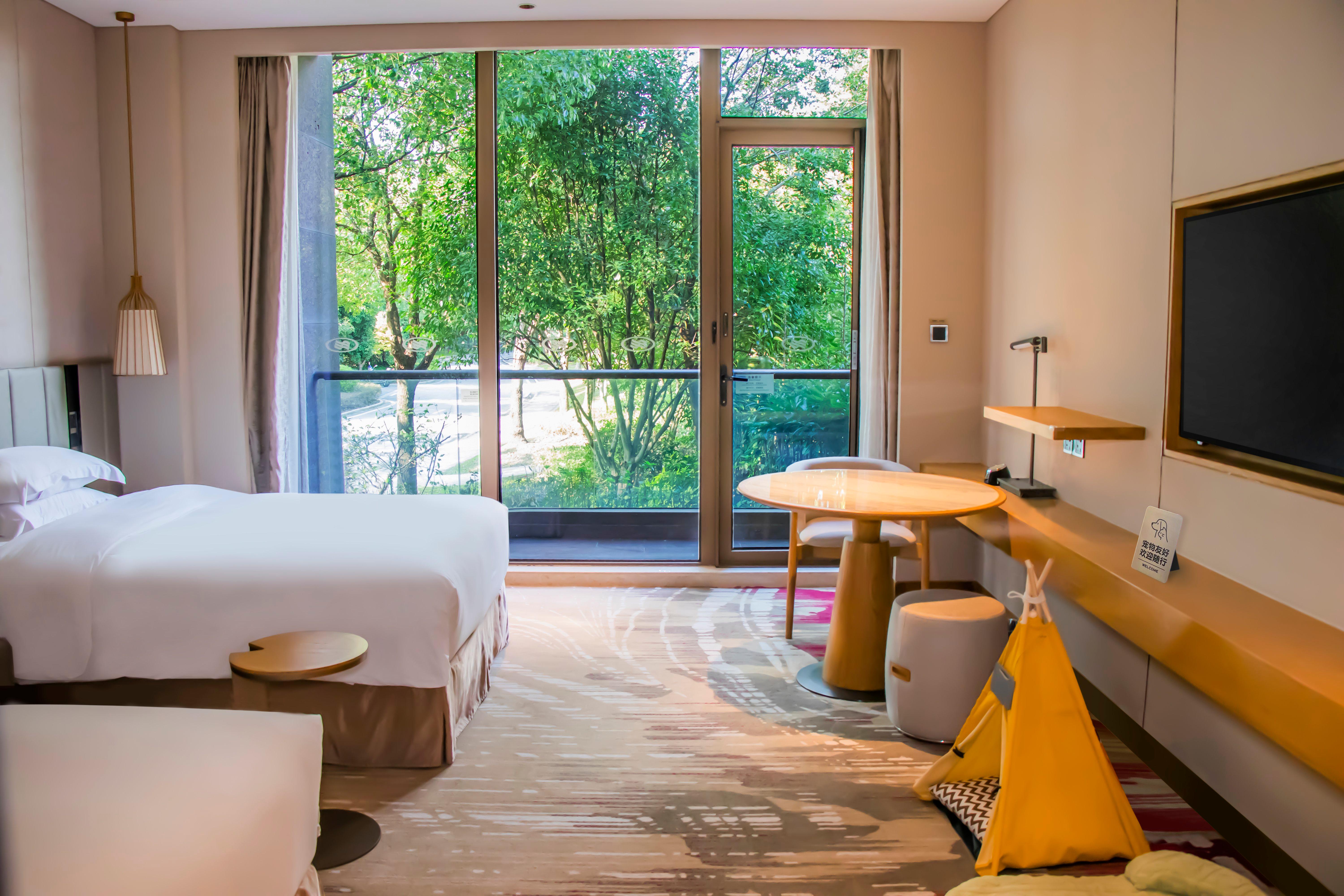 crowne plaza huzhou an ihg hotel