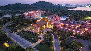 crowne plaza huzhou an ihg hotel