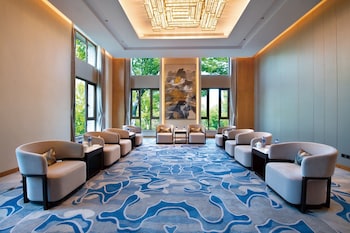 crowne plaza huzhou an ihg hotel