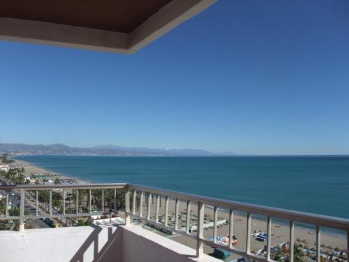 hotel apartamentos bajondillo