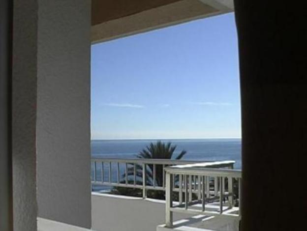 hotel apartamentos bajondillo