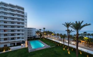 Hotel Apartamentos Bajondillo,Costa Del Sol>>Arroyo De La Miel,4 star