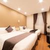 silent night dem lanh hotel