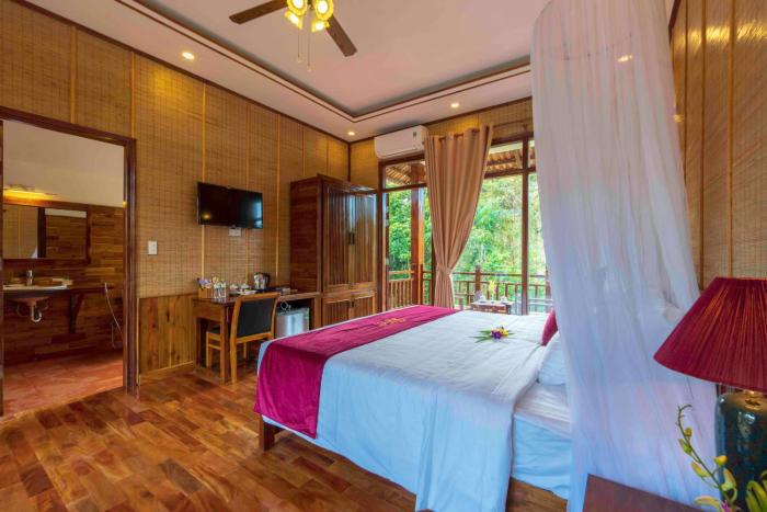 phu quoc bambusa resort