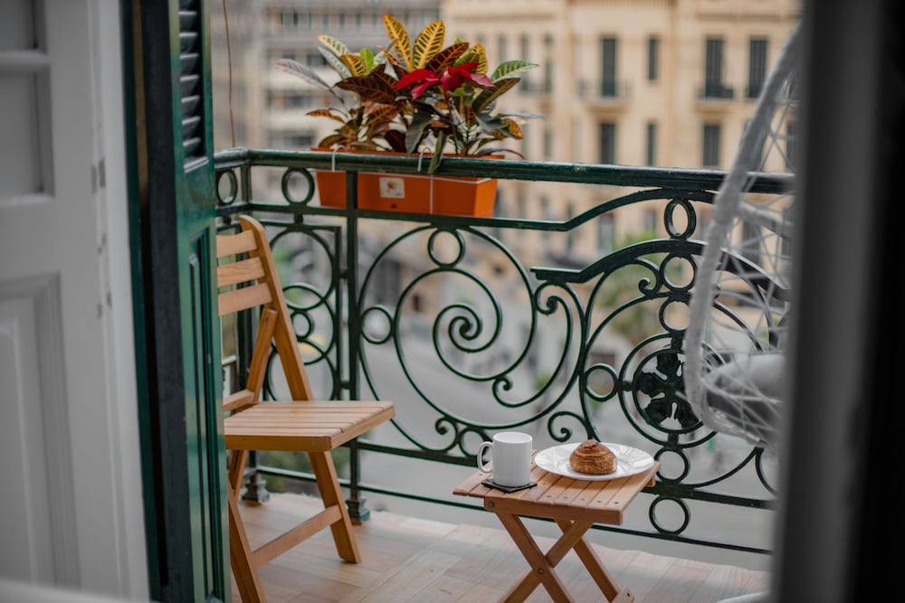 the square boutique hotel