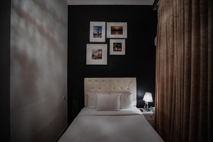 the square boutique hotel