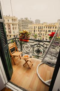 the square boutique hotel