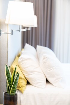 chroma fashion rooms and apartments