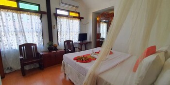 evangeline beach resort