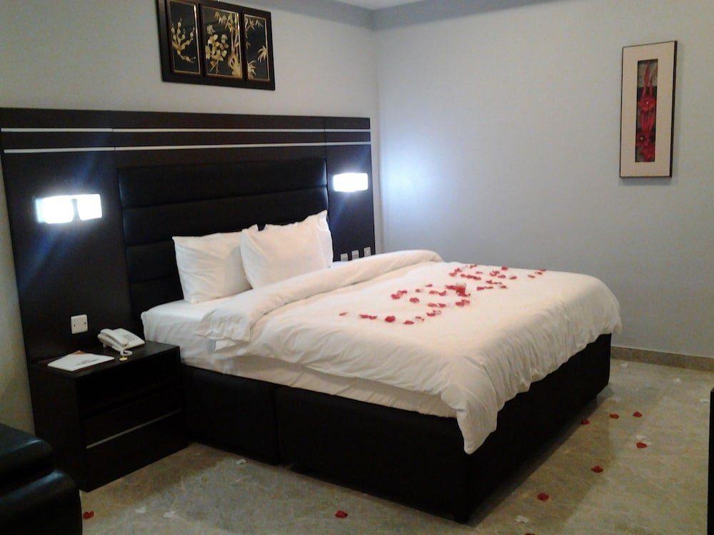 best choice hotel and suites enugu