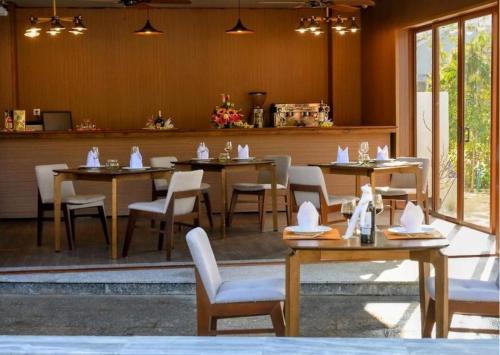 ha hotel apartments hoi an ocean front