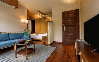 ha hotel apartments hoi an ocean front