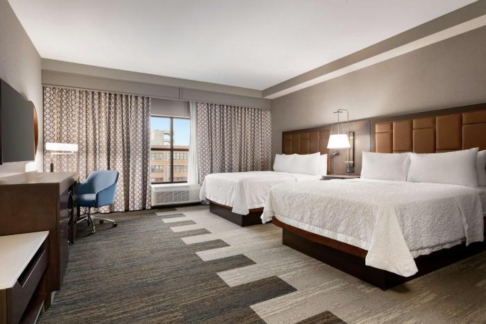 hampton inn and suites kansas city downtown crossroads