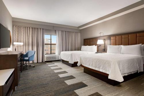 hampton inn and suites kansas city downtown crossroads