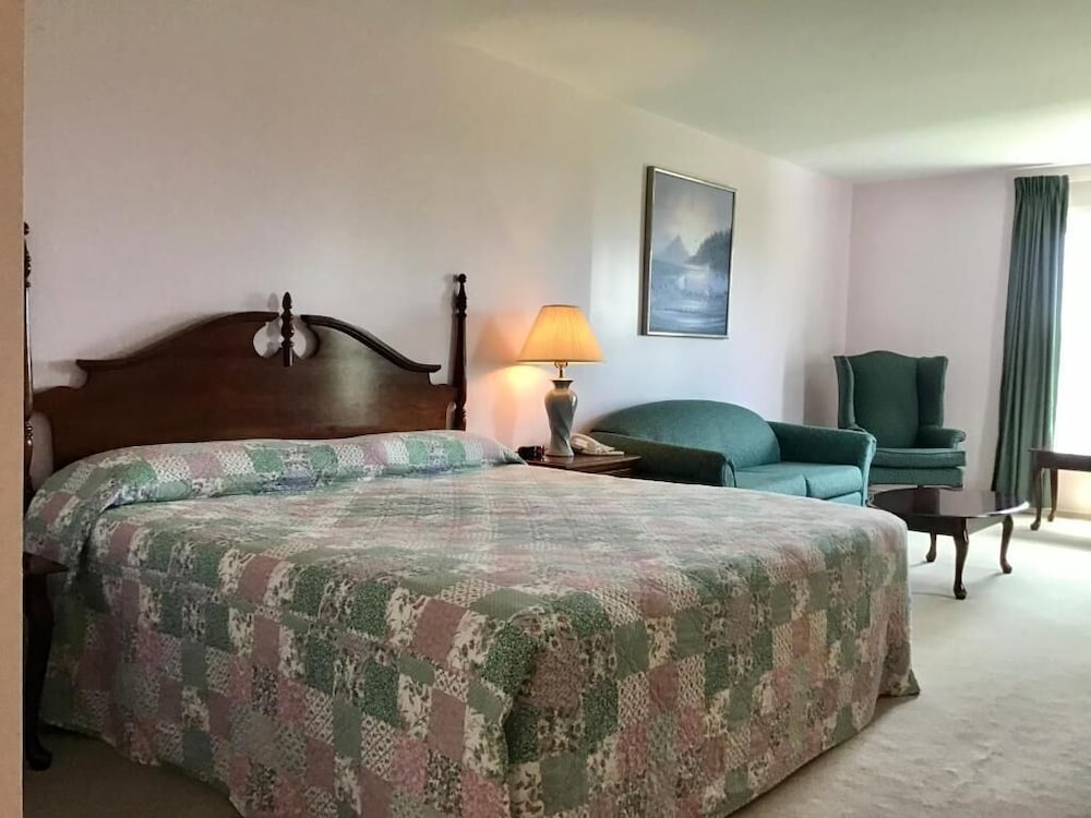 rollo bay inn
