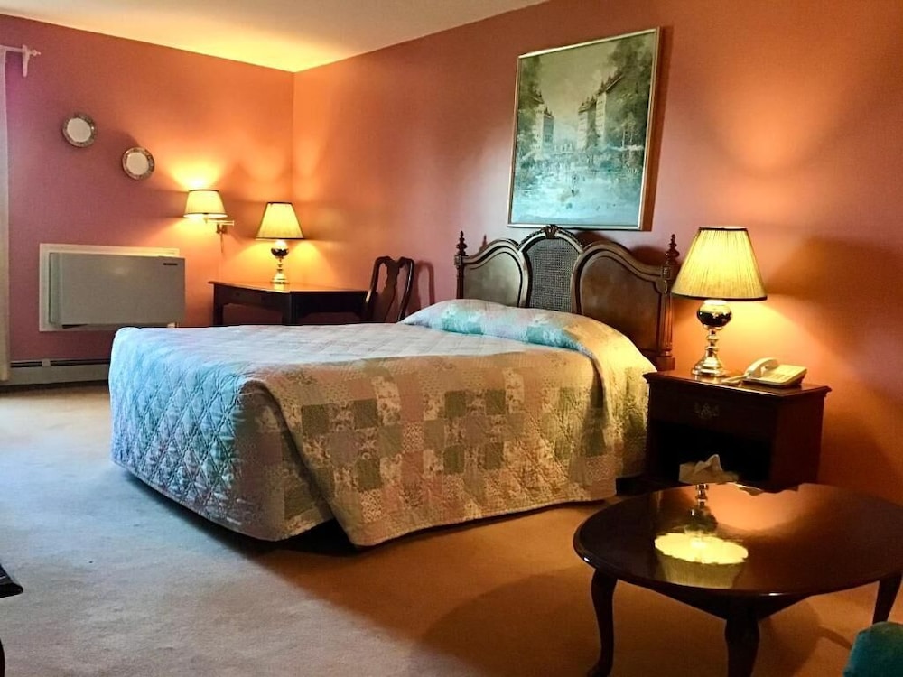 rollo bay inn