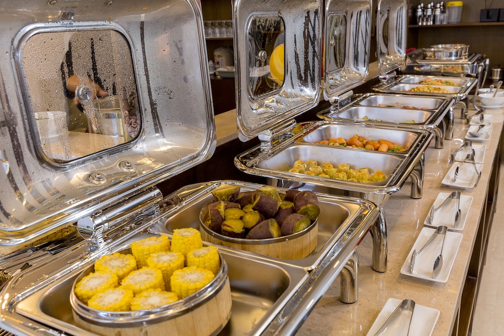 roliva hotel and apartment danang