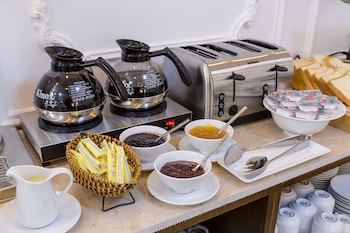 roliva hotel and apartment danang