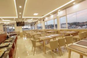 interstella hotel