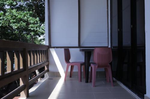 d rock garden resort