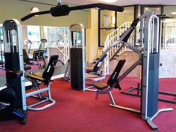 jockey resort suites center strip