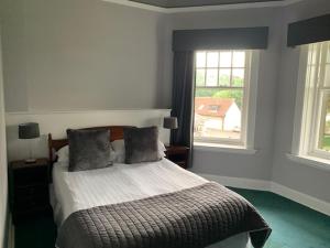 oyo dunmar house hotel