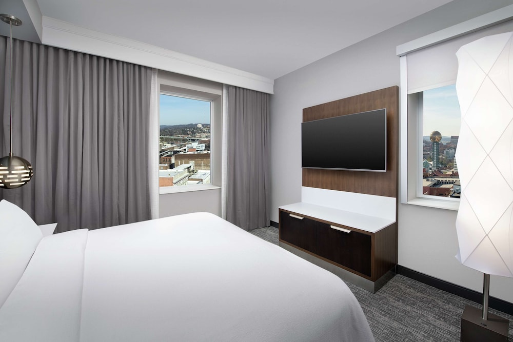 embassy suites by hilton knoxville downtown