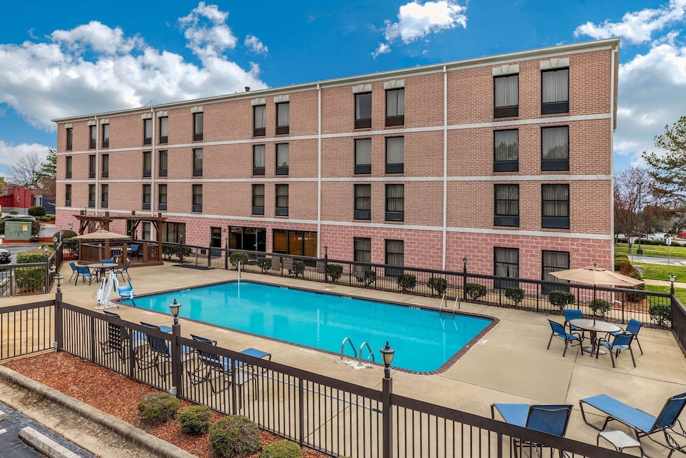 comfort inn and suites lake norman