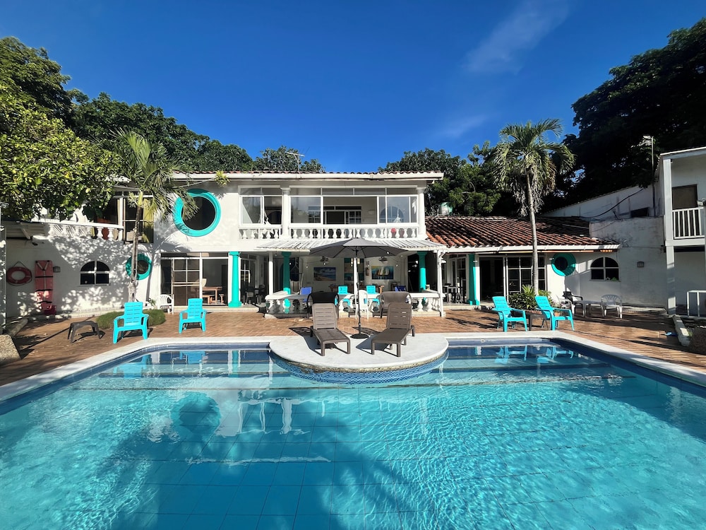 coral house san andres