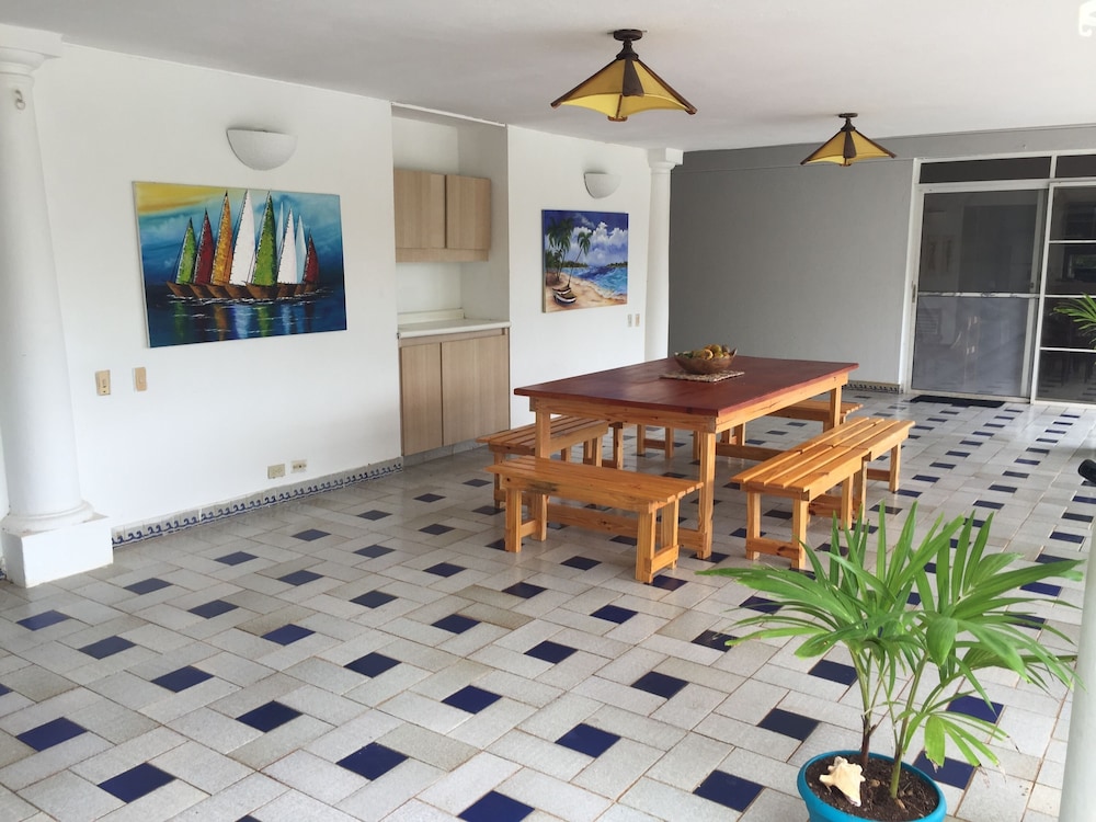 coral house san andres