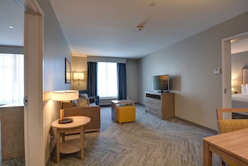 homewood suites by hilton hadley amherst