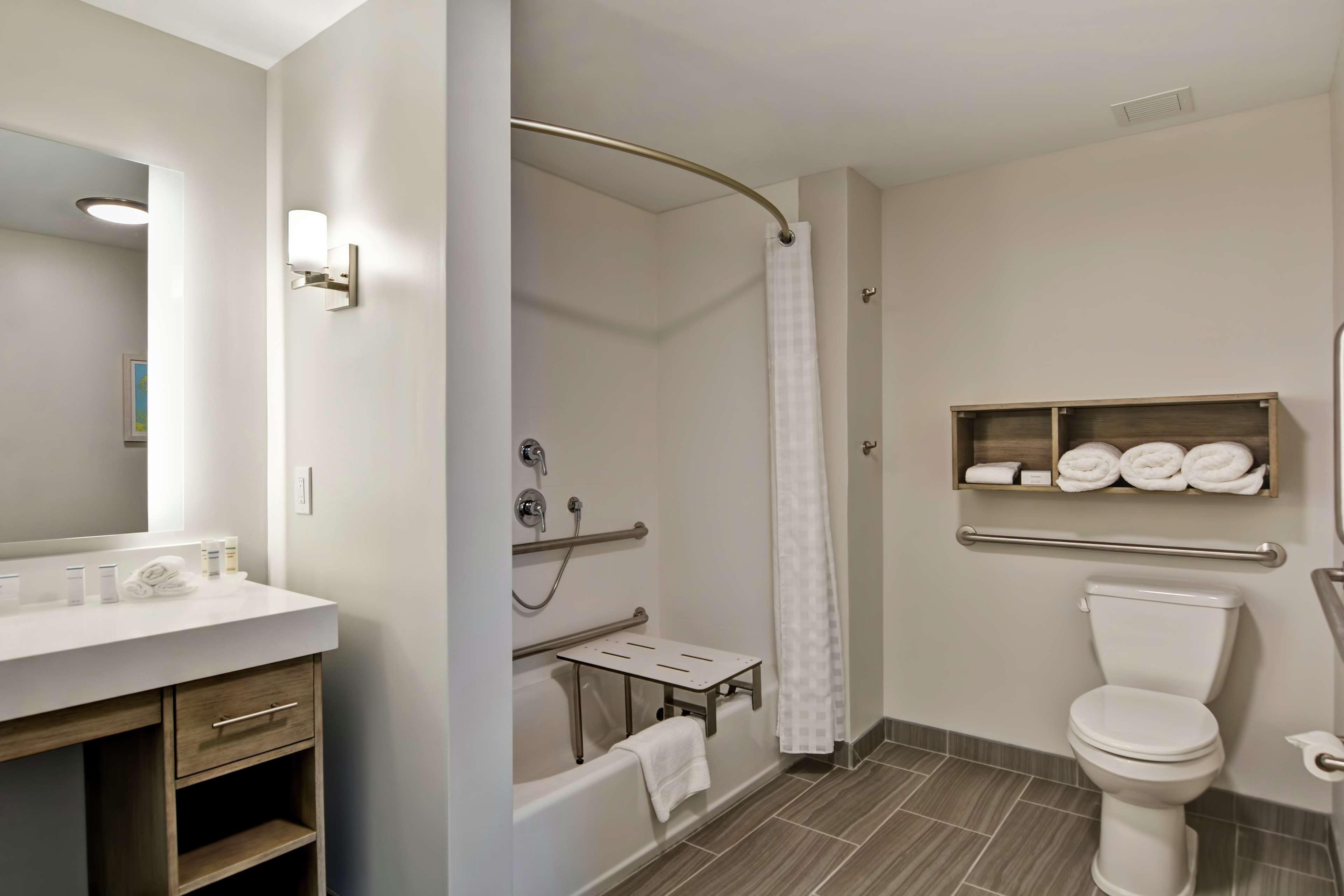 homewood suites by hilton hadley amherst