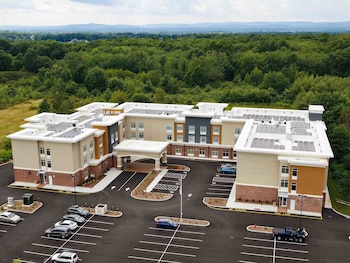 homewood suites by hilton hadley amherst