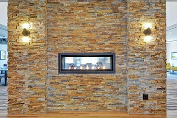 Homewood Suites By Hilton Hadley Amherst,Hadley>>Amherst,3 star