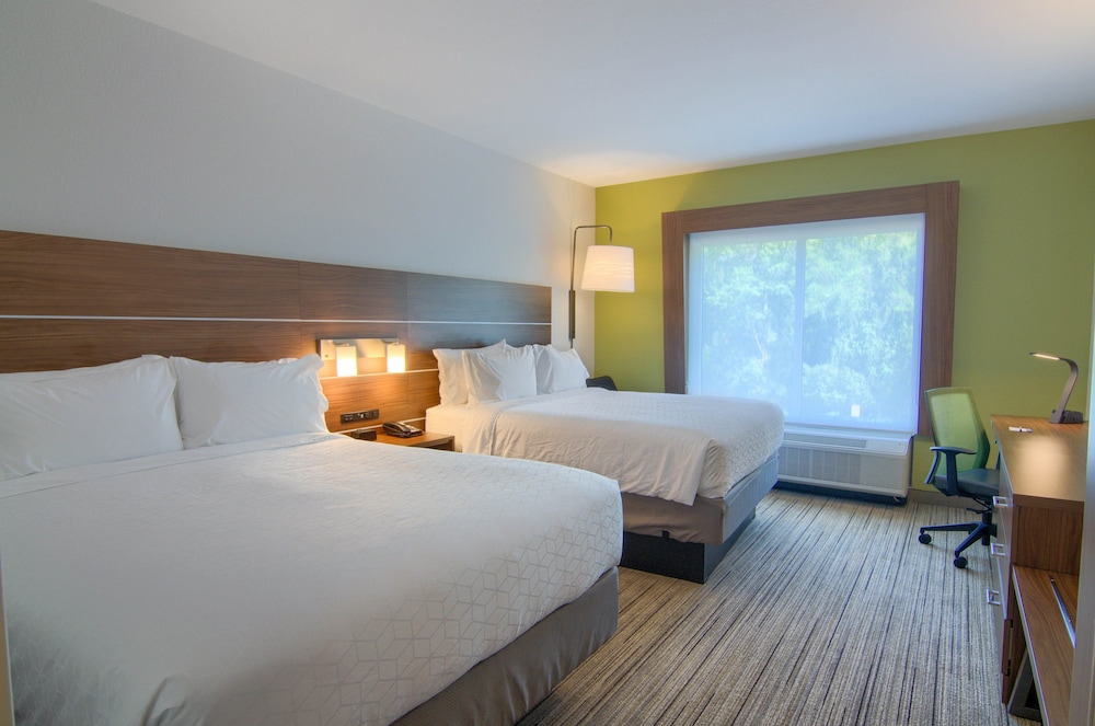 holiday inn express and suites mobile university are