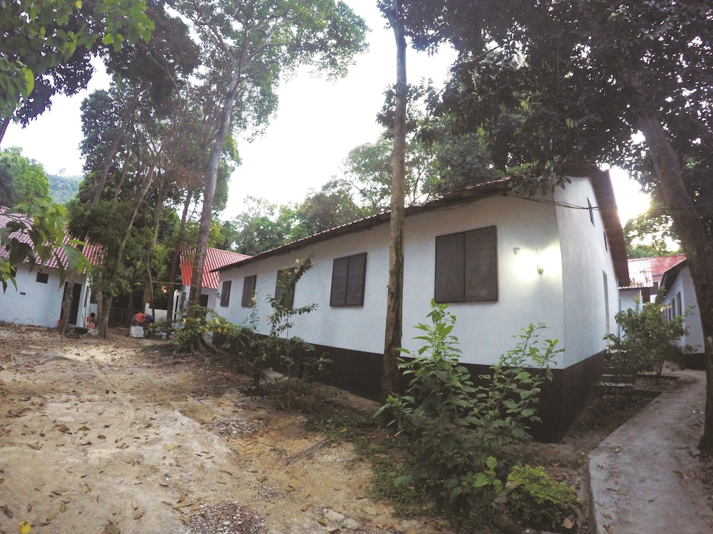 perhentian tivoli inn