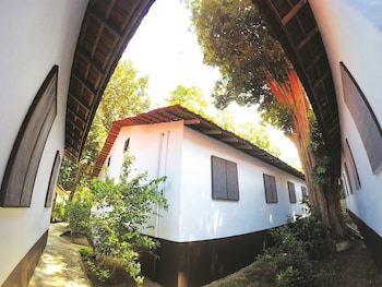 perhentian tivoli inn