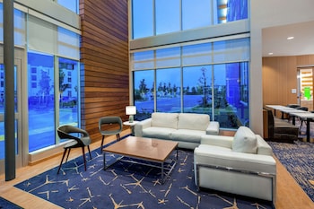 hampton inn and suites san diego airport liberty station