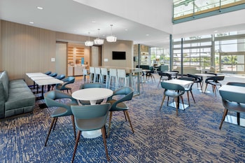 hampton inn and suites san diego airport liberty station